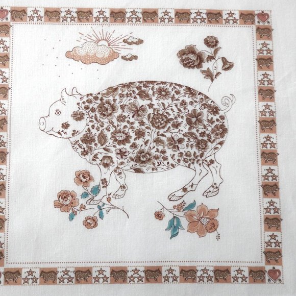 Farm Animals Quilt Cotton Fabric Floral Design - Picture 4 of 7